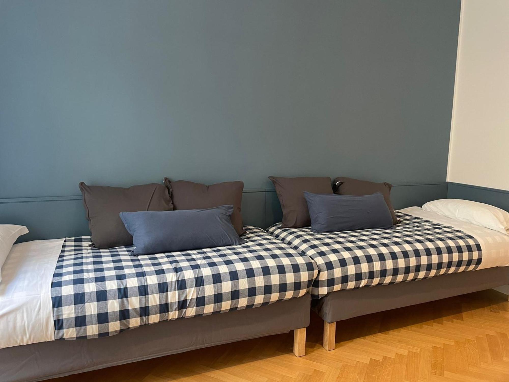 Napoliforever Chiaia Apartment Εξωτερικό φωτογραφία