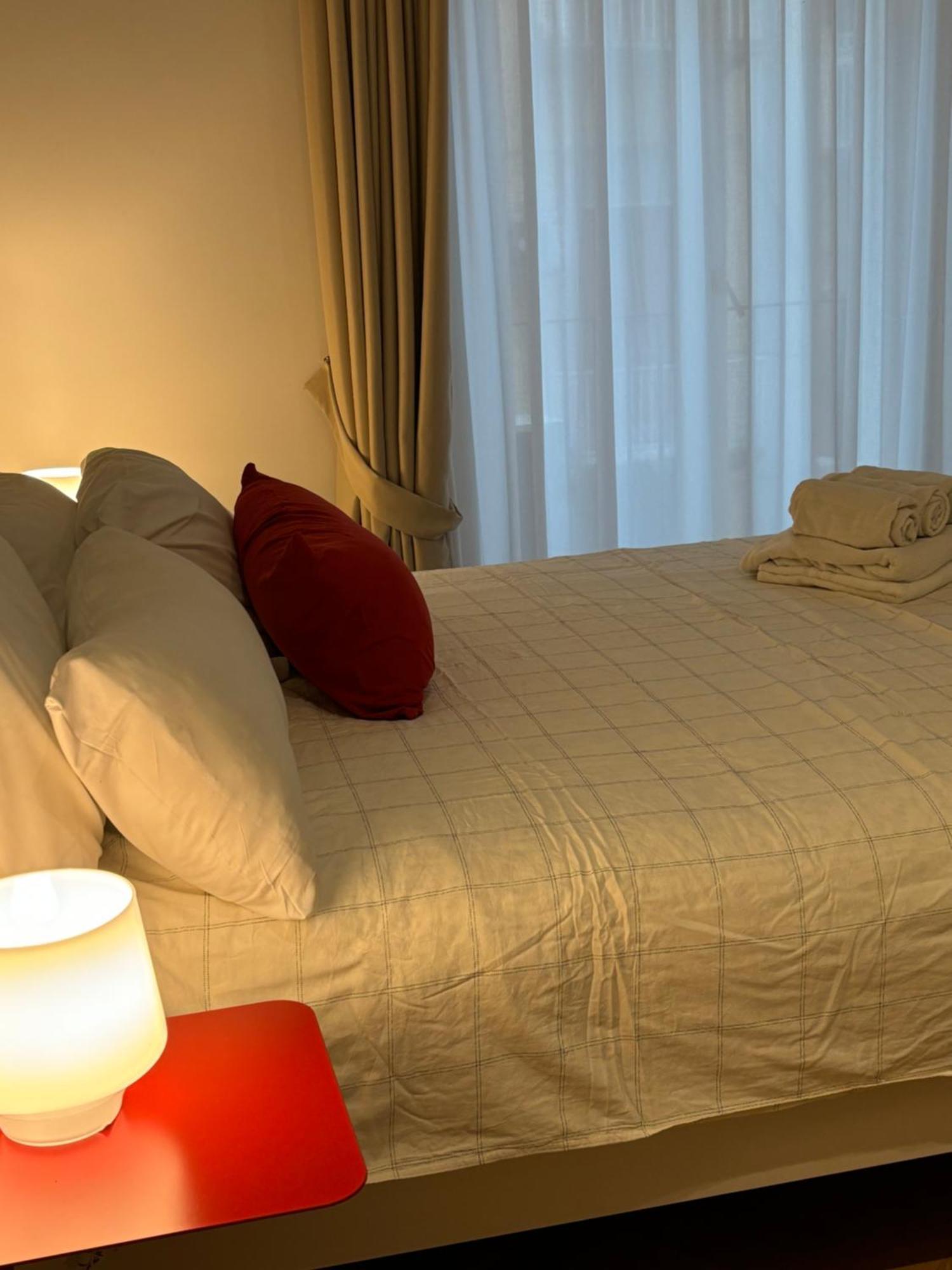 Napoliforever Chiaia Apartment Εξωτερικό φωτογραφία