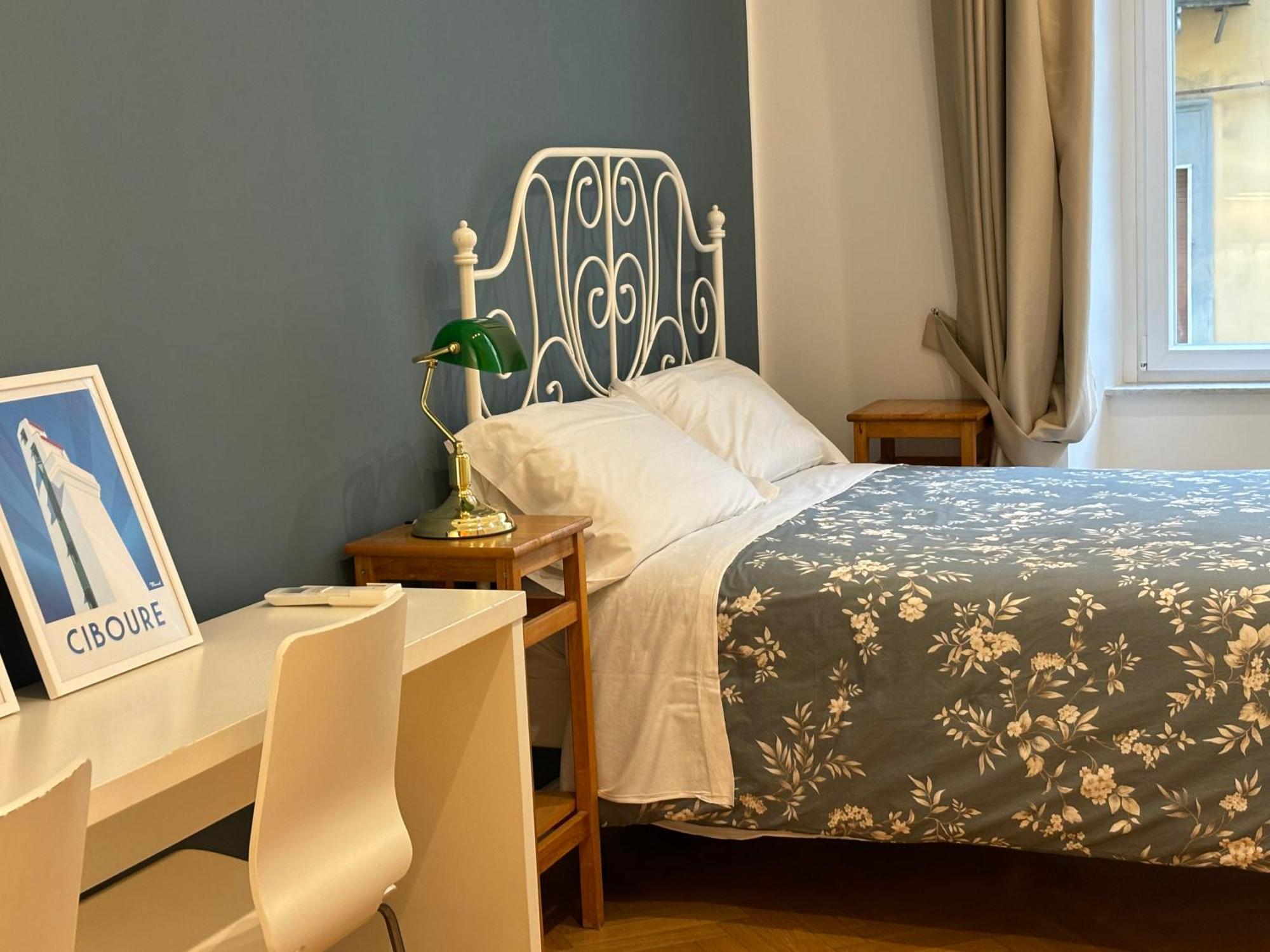 Napoliforever Chiaia Apartment Εξωτερικό φωτογραφία