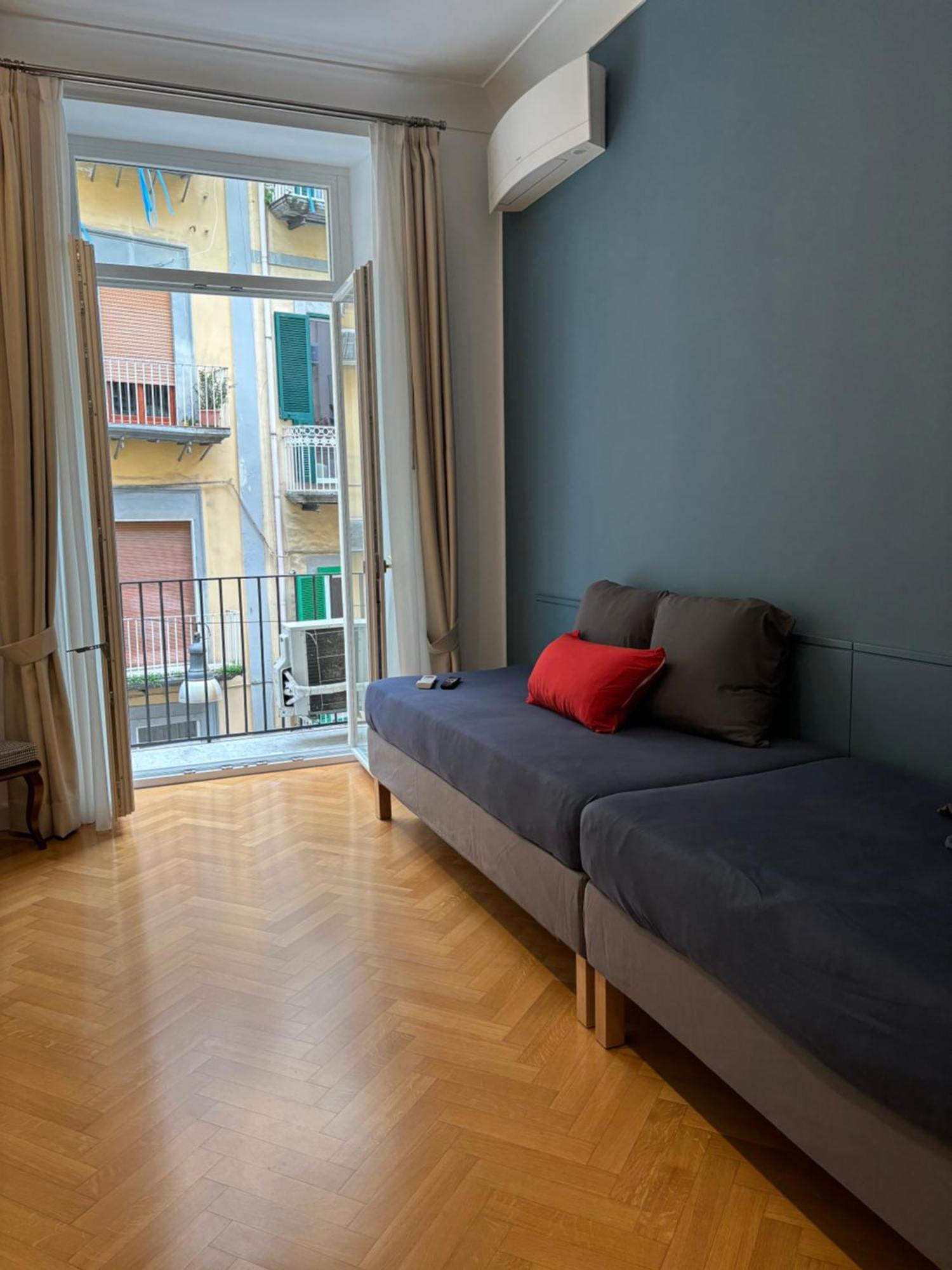 Napoliforever Chiaia Apartment Εξωτερικό φωτογραφία