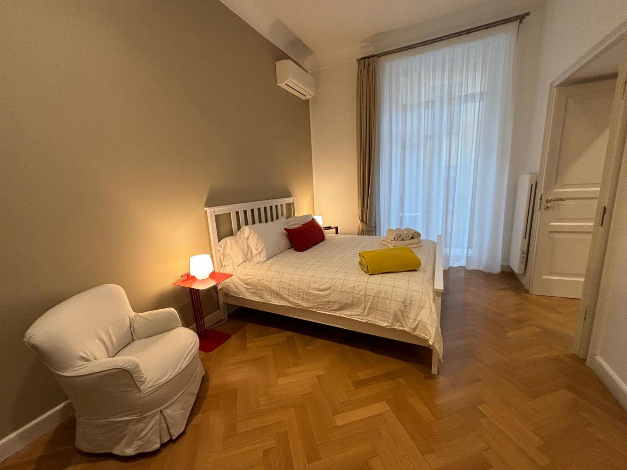 Napoliforever Chiaia Apartment Εξωτερικό φωτογραφία