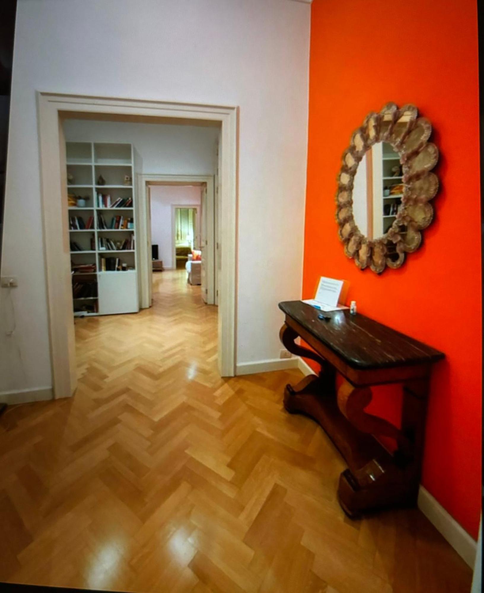 Napoliforever Chiaia Apartment Εξωτερικό φωτογραφία